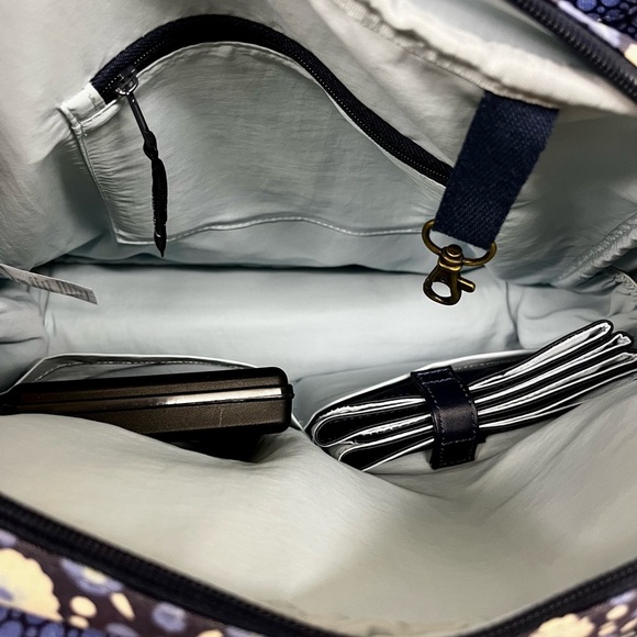 NEW Petunia Pickle Bottom Sashy Satchel in Classic Cornflower - Picture 3 of 13